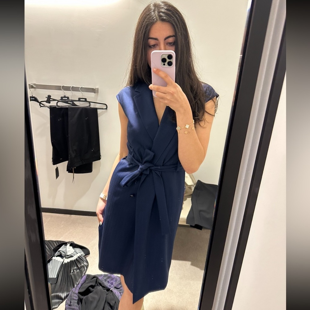 NWT Hugo Boss Sleeveless Trench Work Dress